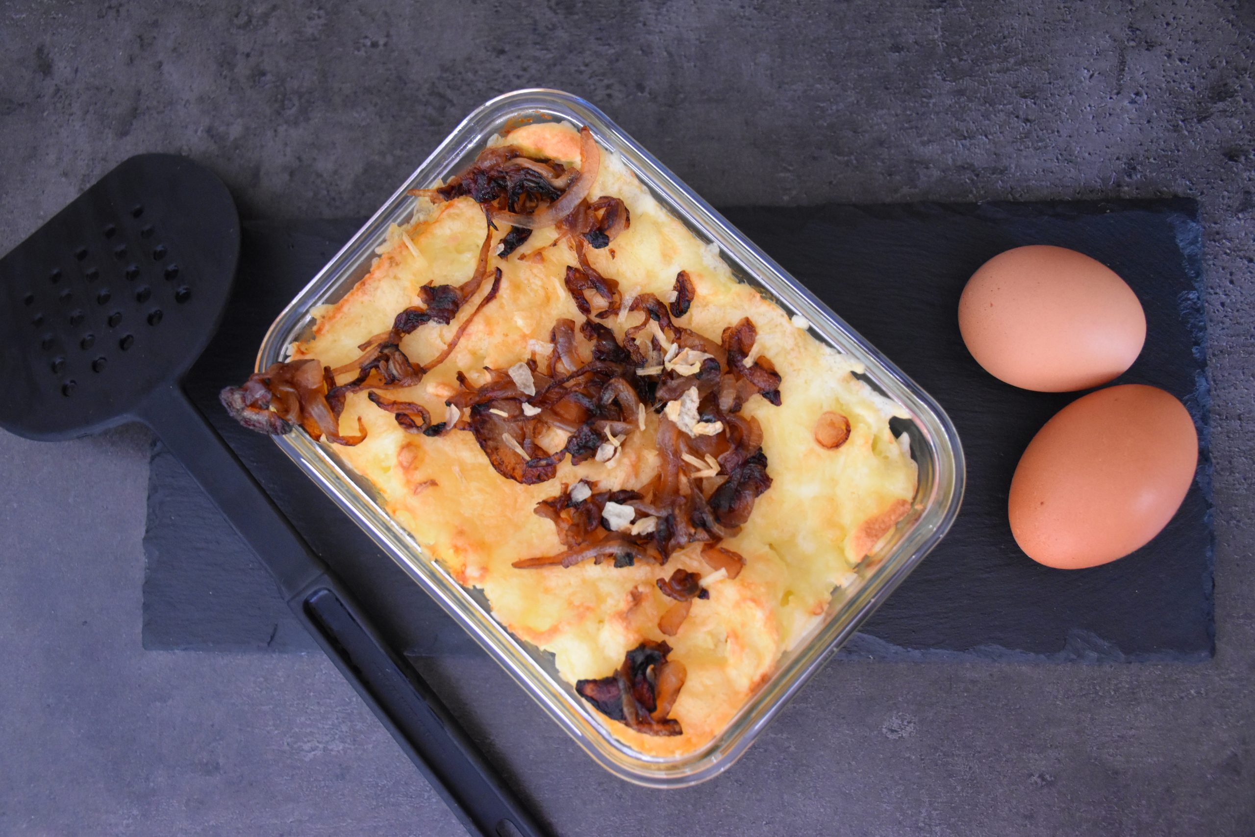 Kasnocken (Käsenocken, Spätzle, Käsknöpfle)